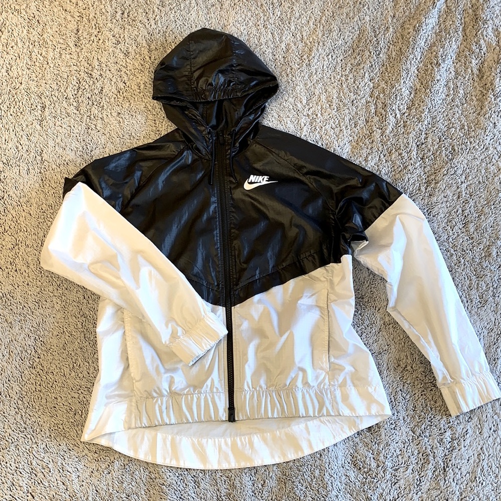 Nike windbreaker